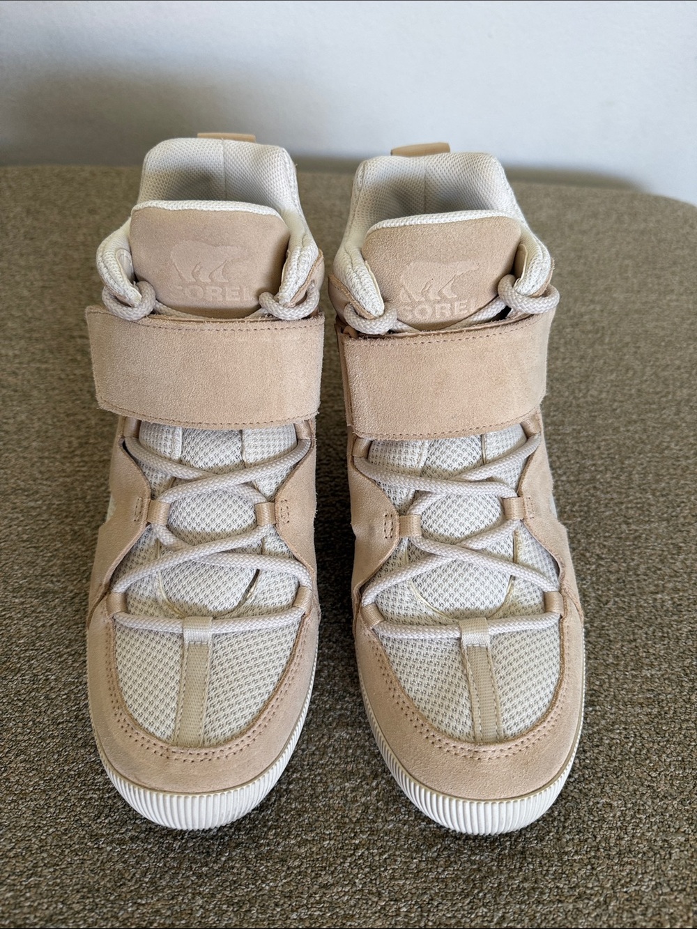Sorel Out N About Sport Wedge Women's Bootie Nova Sand Canoe US 8 Almost new